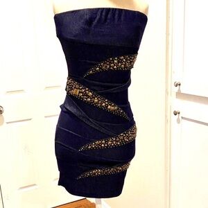 NIKIBIKI studded strapless dress. Like New. Small